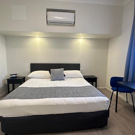 Puffers Inn Loganholme Kültér fotó