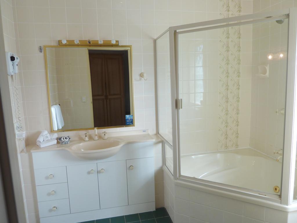 Puffers Inn Loganholme Szoba fotó