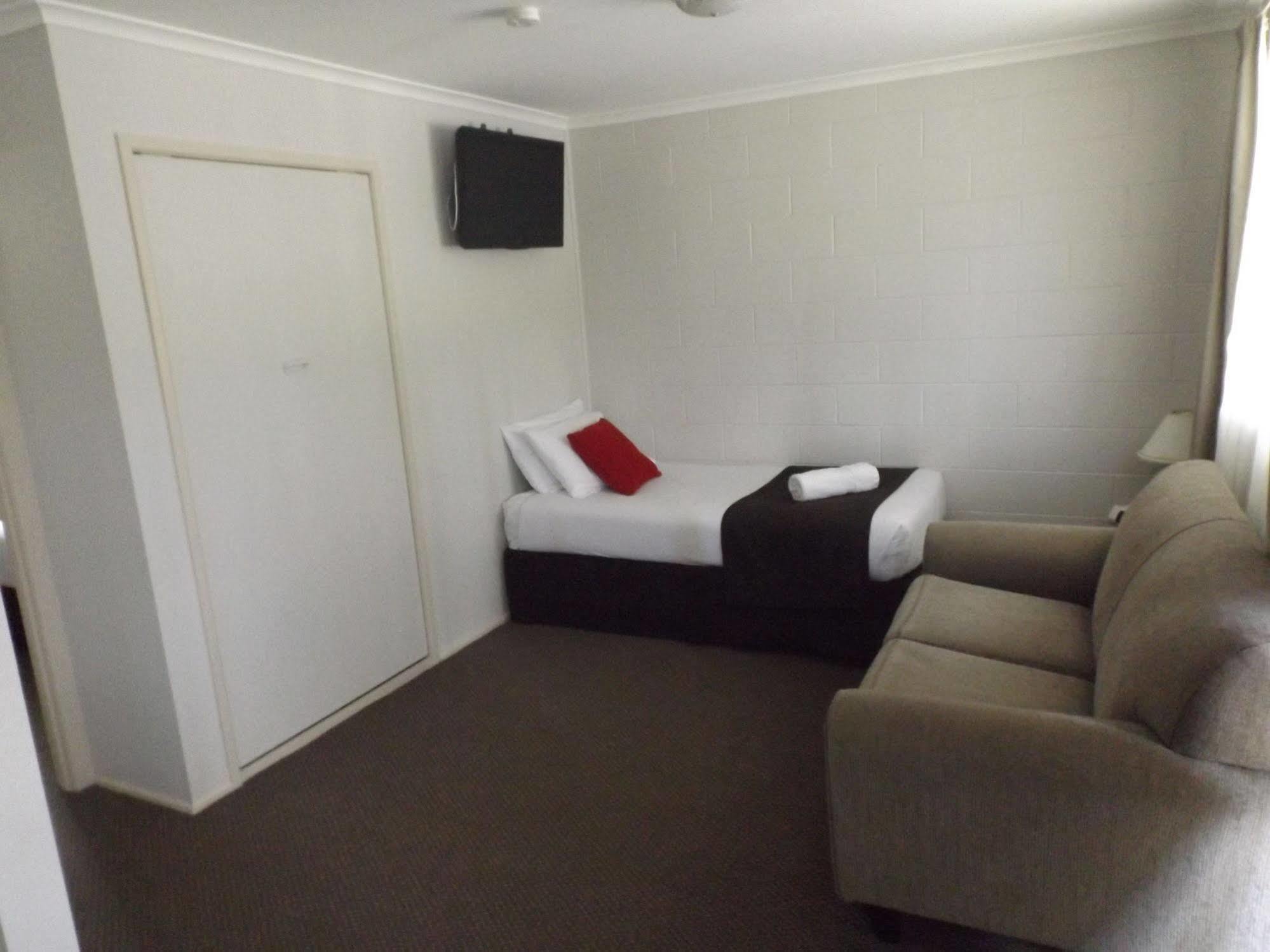 Puffers Inn Loganholme Kültér fotó