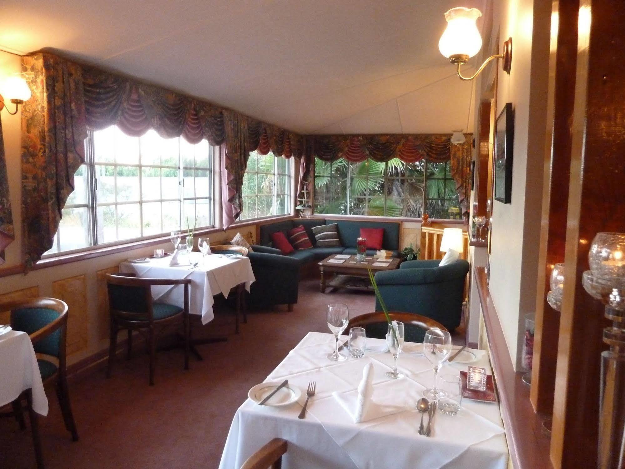 Puffers Inn Loganholme Kültér fotó