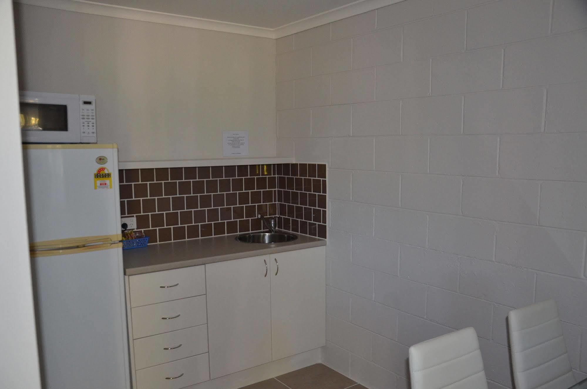 Puffers Inn Loganholme Kültér fotó
